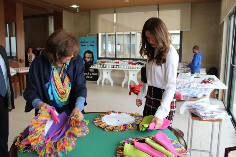 Le Bazar annuel de St Vincent de Paul Cornet Chehwan